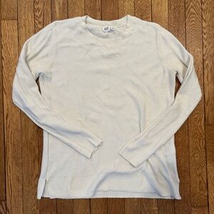 GAP Women’s White Crewneck Sweater